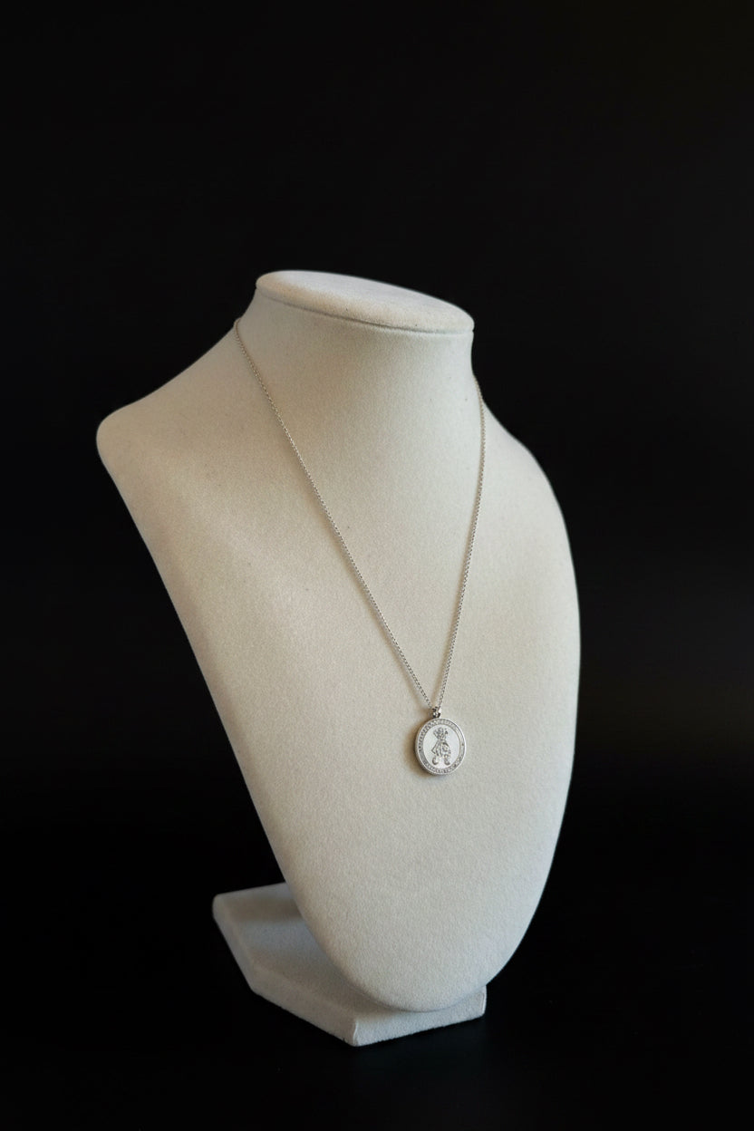 Gucci Round Teddy Bear Pendant Necklace .925 Silver & Ivory