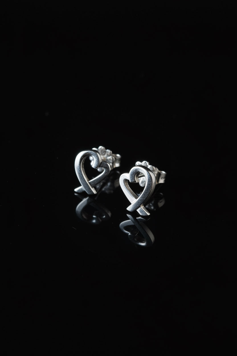 Tiffany & Co. Paloma Picasso Loving Heart 925 Sterling Silver Stud Earrings