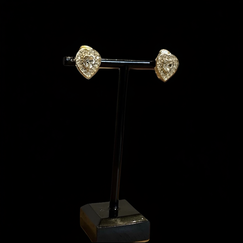 Dior Heart Earrings - Full Stand
